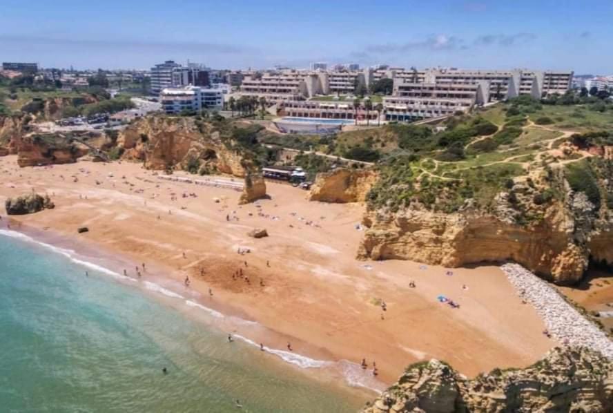 Joanita Beach Apartment Holidays Lagos Exterior photo